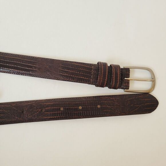 Belt Master Genuine Italian Leather Made In USA Exotic Embossed Size 44 Belt - Picture 3 of 11